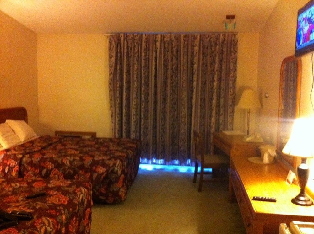 Timber Inn Motel Phillips Εξωτερικό φωτογραφία