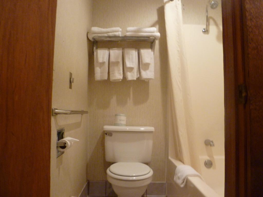 Timber Inn Motel Phillips Εξωτερικό φωτογραφία